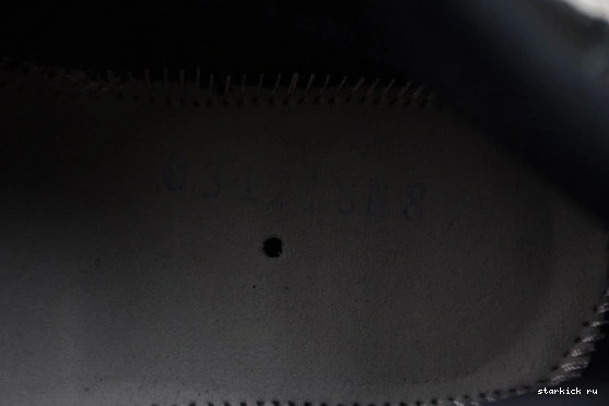 378037-005 Retro Jordan Cap 11 and Gown 378037-005  0215